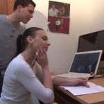 amel une etudiante a petits seins pas comme les autres 150x150 - Une femme nue célibataire dans un plan cul