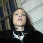 darla secretaire de 25 ans a troyes participe a un trio dans son appart 150x150 - Une femme nue célibataire dans un plan cul