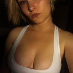Profiter du sexe sans pour autant subir les contraintes du couple 150x150 - Une femme nue célibataire dans un plan cul