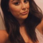 jolie femme infidele pour rencontre sans lendemain 150x150 - Une femme nue célibataire dans un plan cul